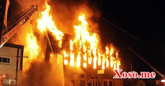 Mơ thấy cháy nhà – Chiêm bao thấy cháy nhà đánh con gì?