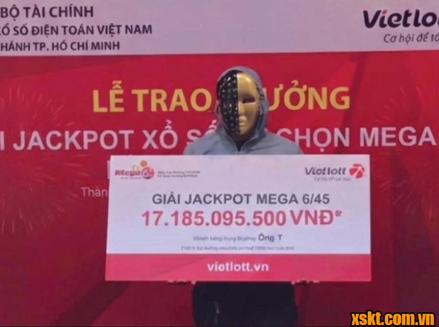 Vietlott: Nhờ kiên trì với một bộ số khách hàng trúng ngay độc đắc 17 tỷ 